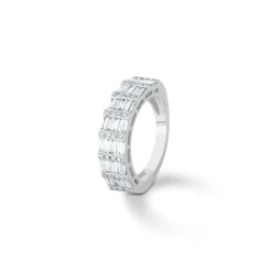 ANILLO ORO 18 KILATES CON DIAMANTES