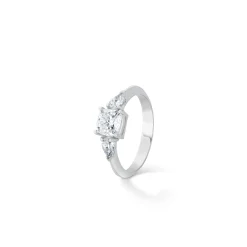 ANILLO ORO 18 KILATES CON DIAMANTES