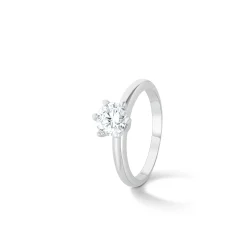 ANILLO ORO 18 KILATES CON DIAMANTE