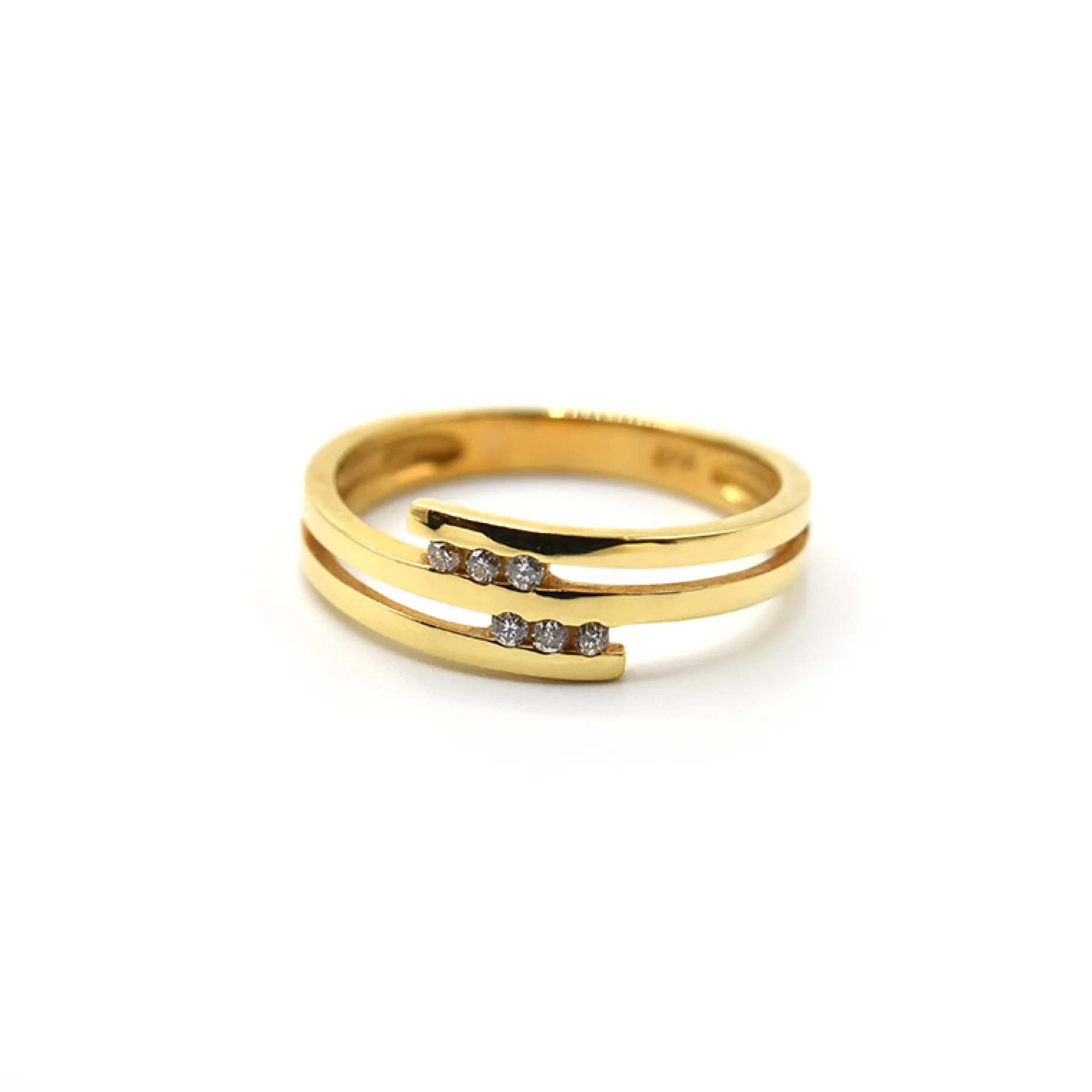 ANILLO ORO 18 KILATES CON DIAMANTES