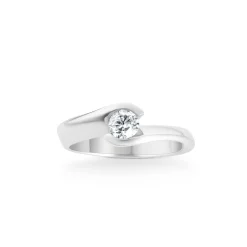 ANILLO ORO 18 KILATES CON DIAMANTES