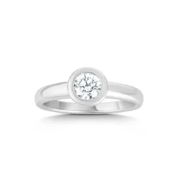 ANILLO ORO 18 KILATES CON DIAMANTES