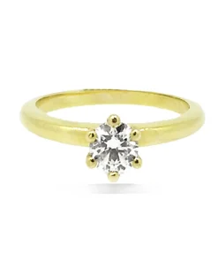 ANILLO ORO 18 KILATES CON DIAMANTE
