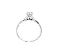ANILLO ORO 18 KILATES CON DIAMANTE
