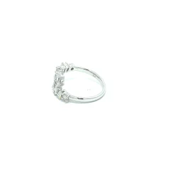 ANILLO ORO 18 KILATES CON DIAMANTES