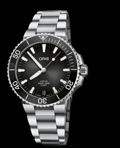 ORIS AQUIS DATE CALIBRE 400