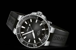 ORIS AQUIS DATE CALIBRE 400