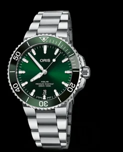 ORIS AQUIS DATE 41.5MM