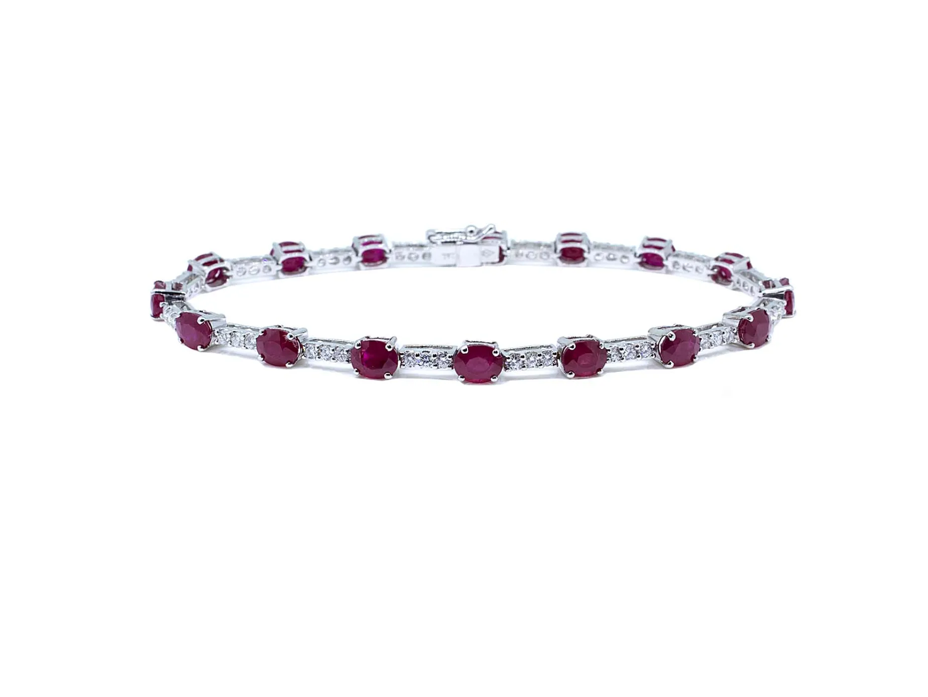 PULSERA ORO 18 KILATES CON DIAMANTES Y RUBIES